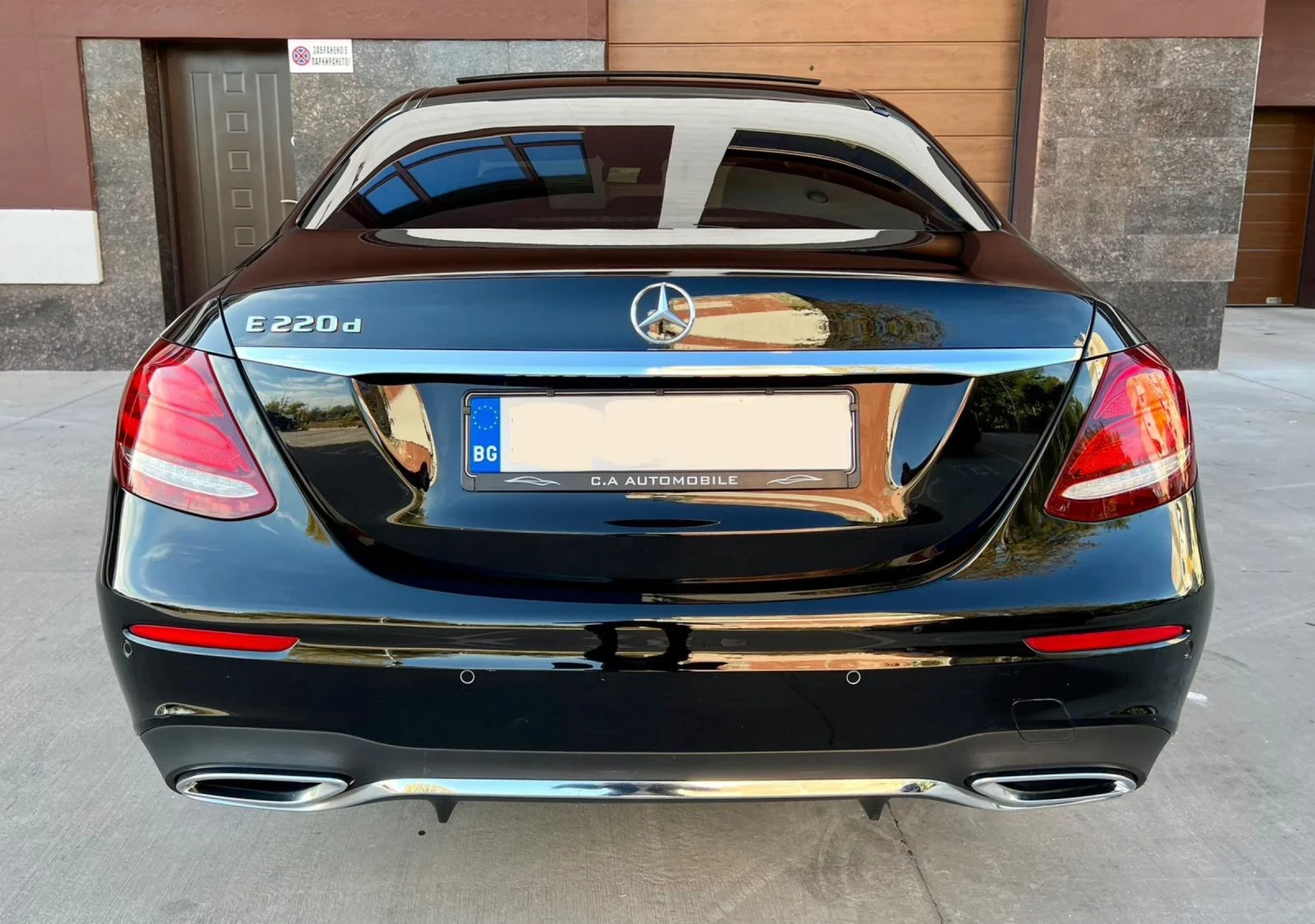 Mercedes-Benz E 220 AMG, Дигитален Кокпит, 2019г! Фейс/100% Реални КМ - изображение 4