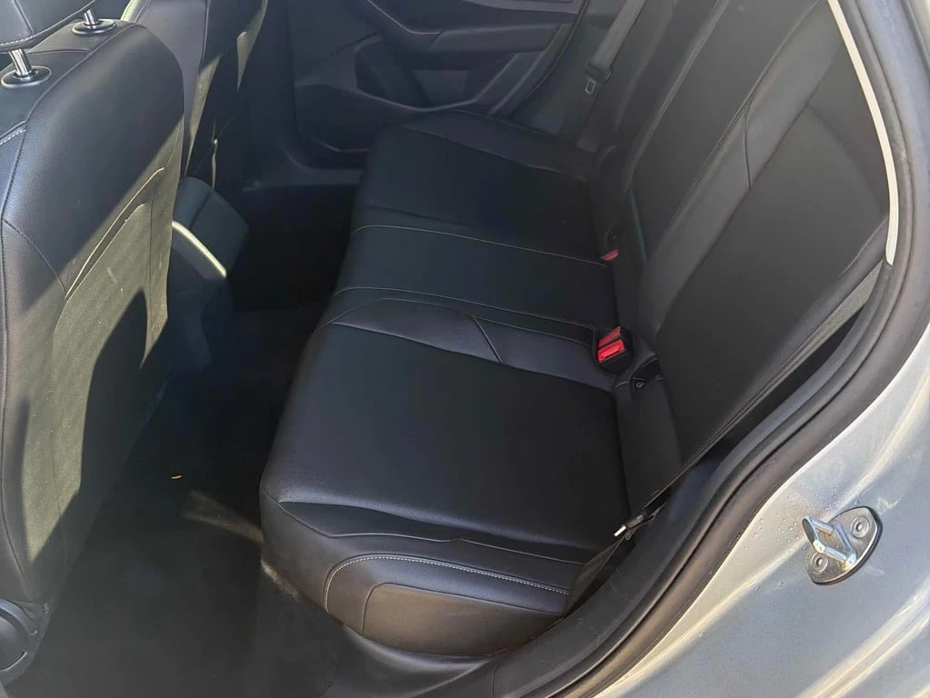 VW Jetta * Highline * CARFAX *    | Mobile.bg   12