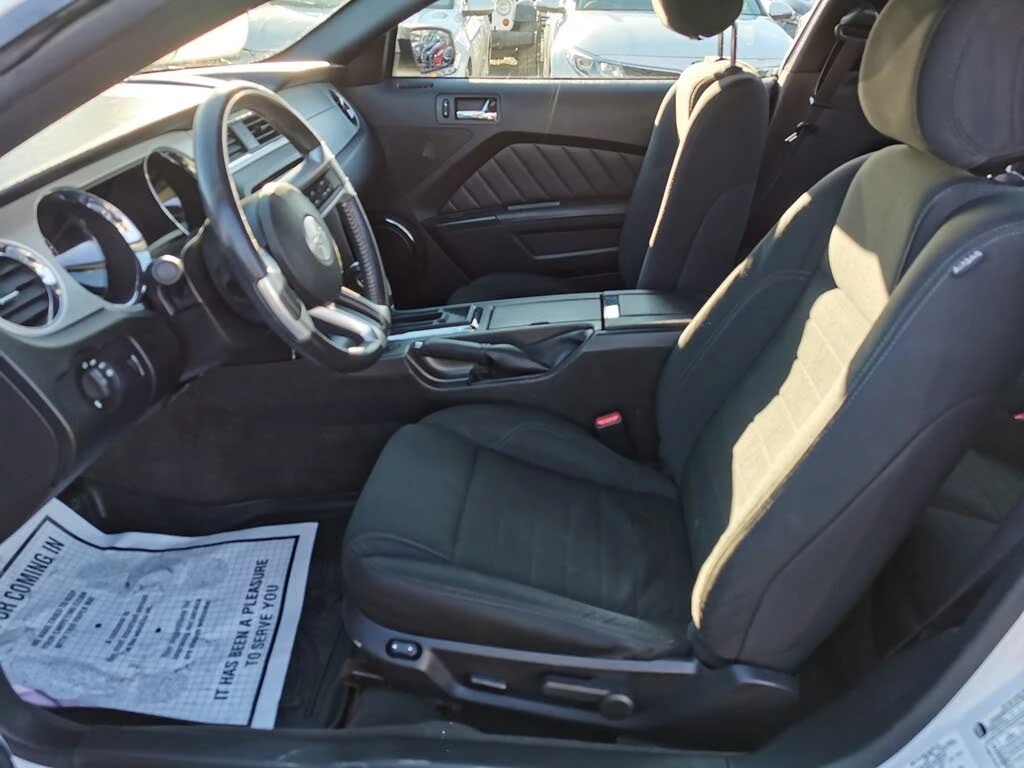 Ford Mustang V6* Coupe* RWDАвтоКредит* (ЦЕНА ДО БГ) - изображение 9