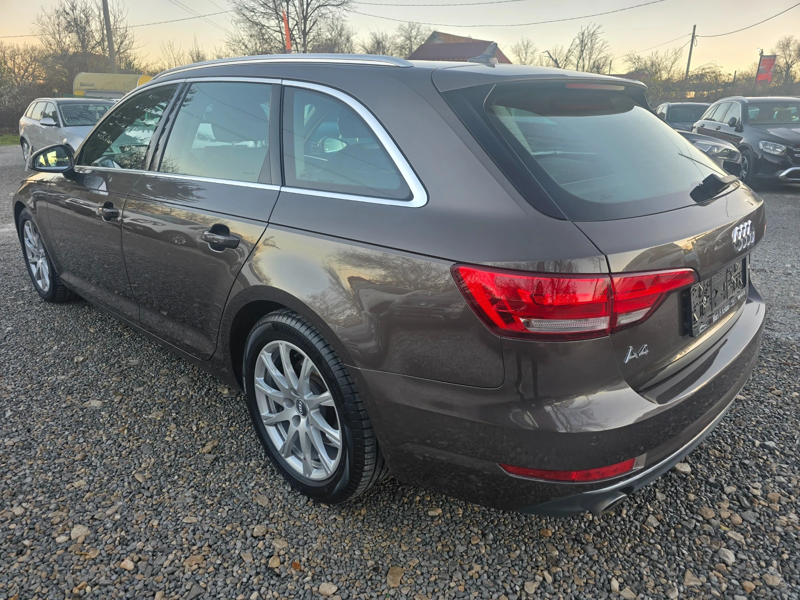 Audi A4 2.0TDI-ЕВРО 6В-АВТОМАТ-8 СКОРОСТИ - изображение 4