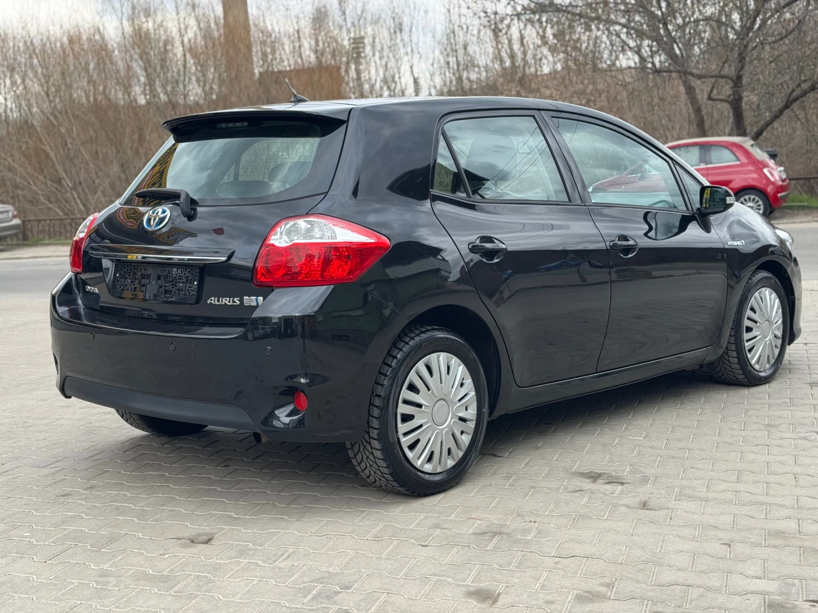 Toyota Auris 1.8 HIBRID Фейслифт , снимка 5 - Автомобили и джипове - 53905712