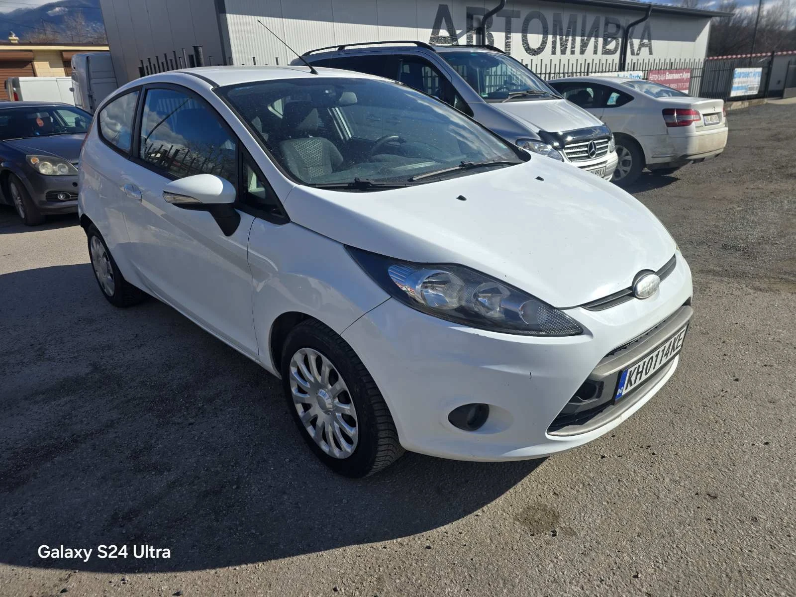 Ford Fiesta, снимка 2 - Автомобили и джипове - 53949261