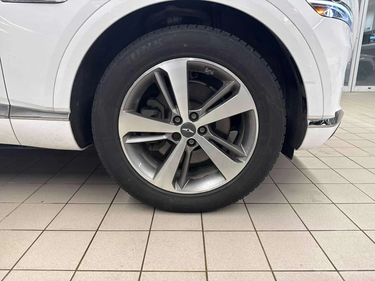 Genesis GV80 * 2.5T Advanced * DISTRONIC* AMBIENT* OБДУХВАНЕ* , снимка 7 - Автомобили и джипове - 54229873