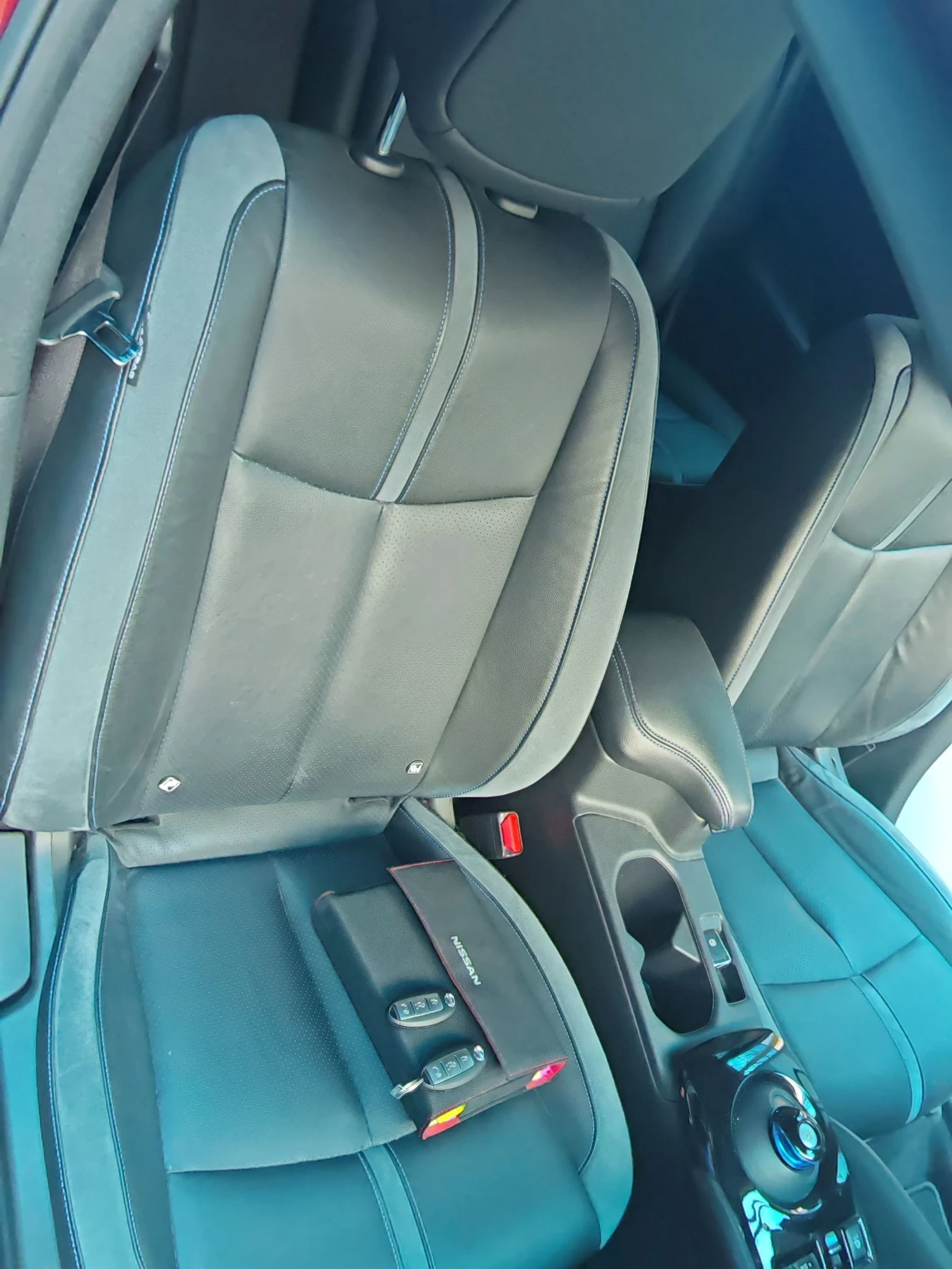 Nissan Leaf , снимка 12 - Автомобили и джипове - 54477662