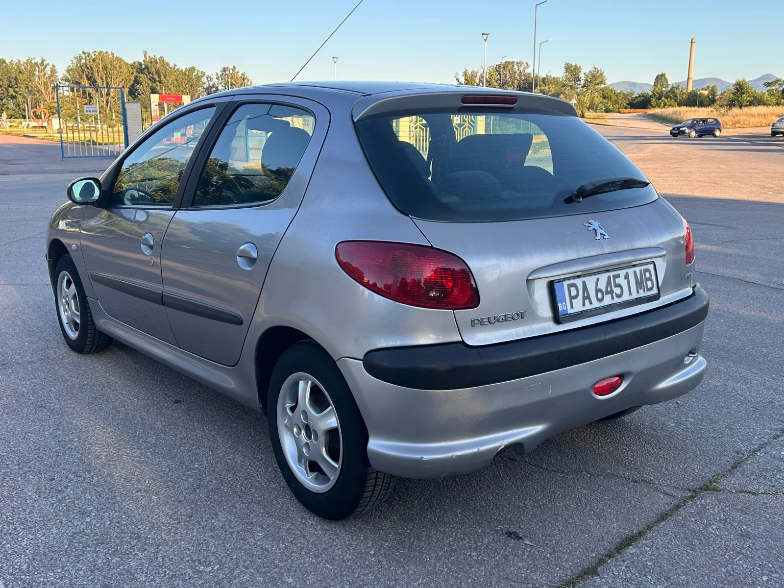 Peugeot 206 1.4 HDI, снимка 5 - Автомобили и джипове - 54904851