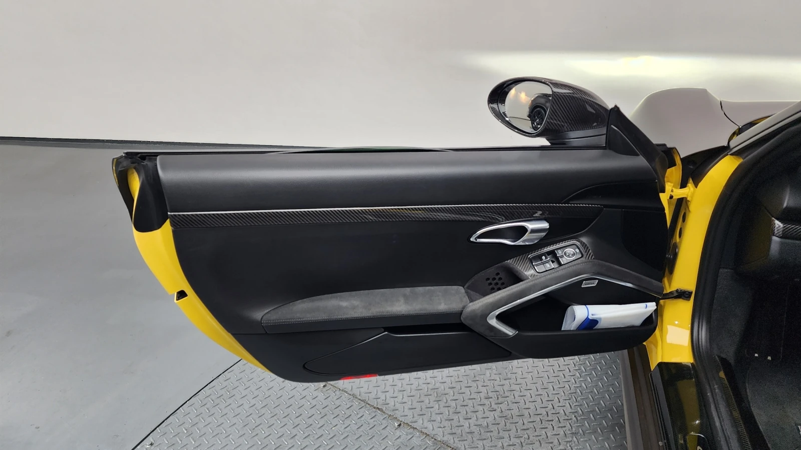 Porsche Cayman GTS 2.5, снимка 9 - Автомобили и джипове - 55485828