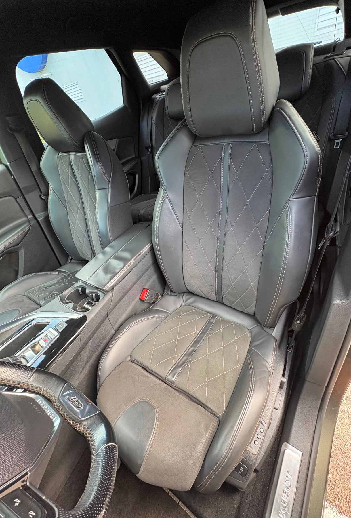 Peugeot 3008 GT ~ 2.0 HDI ~ 180 к.с. ~ МАСАЖ ~ CarVertical, снимка 11 - Автомобили и джипове - 55662279