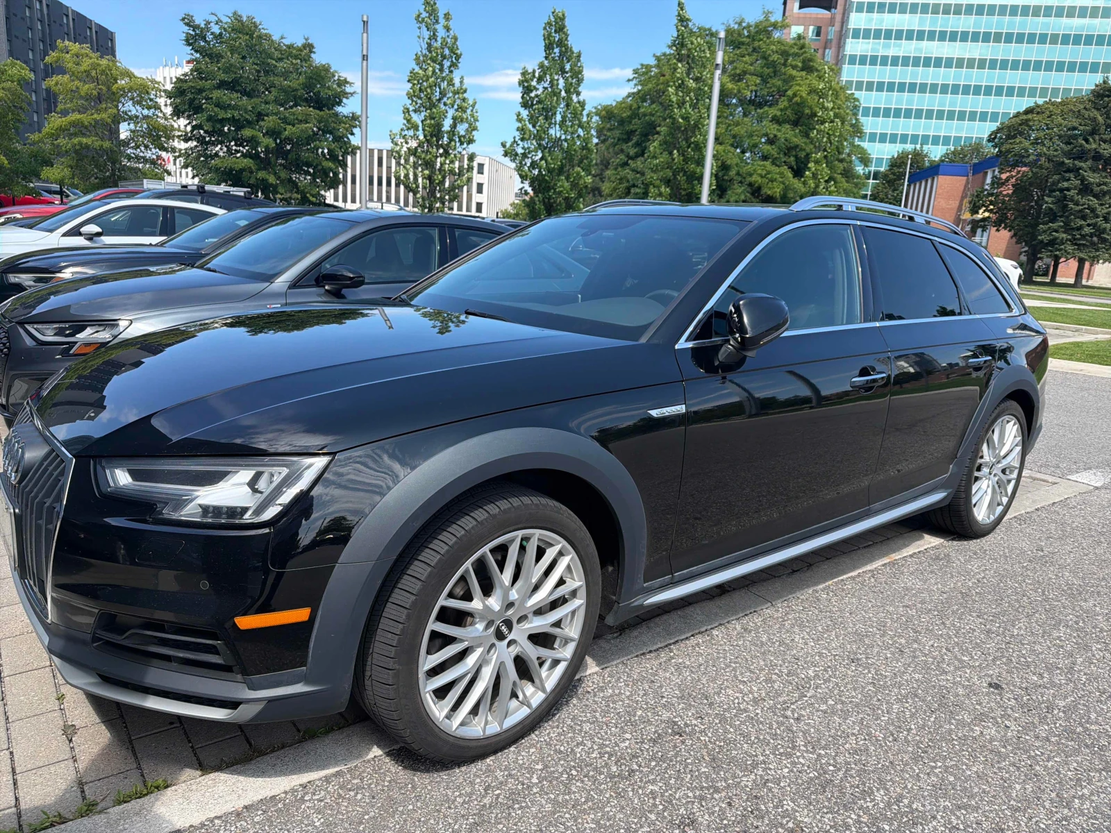 Audi A4 Allroad Progressiv/CARFAX/ОТ ПРЕДСТАВИТЕЛСТВО/, снимка 2 - Автомобили и джипове - 55827553