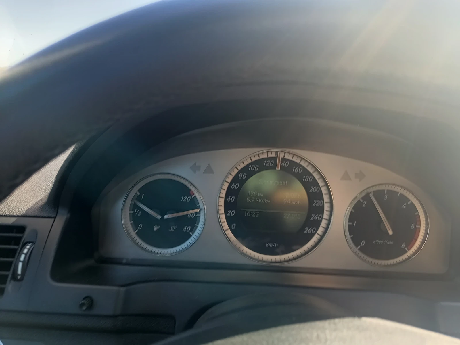Mercedes-Benz C 220, снимка 6 - Автомобили и джипове - 55900233