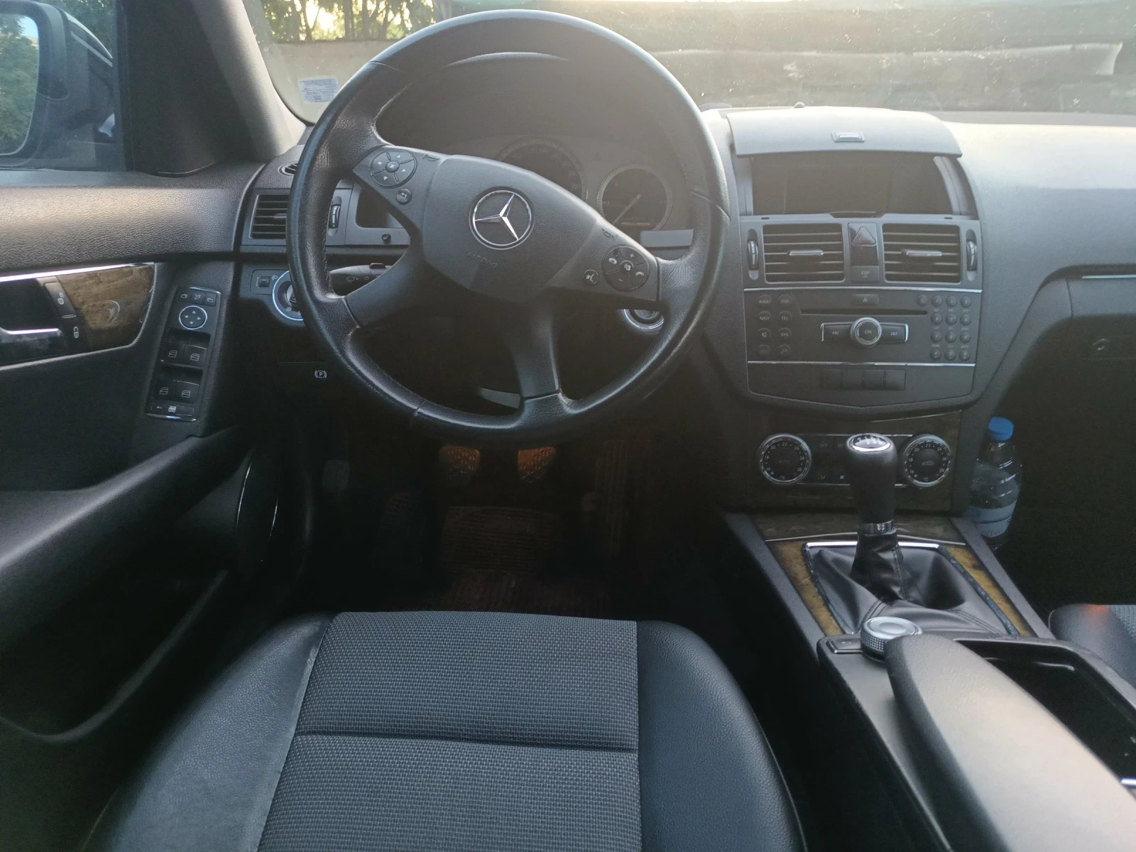 Mercedes-Benz C 220, снимка 8 - Автомобили и джипове - 55900233