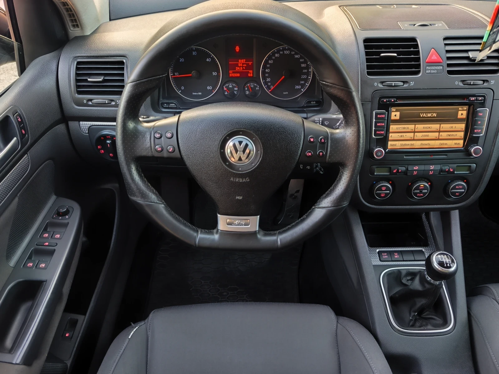 VW Golf 2.0 TDI 4motion BMM, снимка 11 - Автомобили и джипове - 56088142