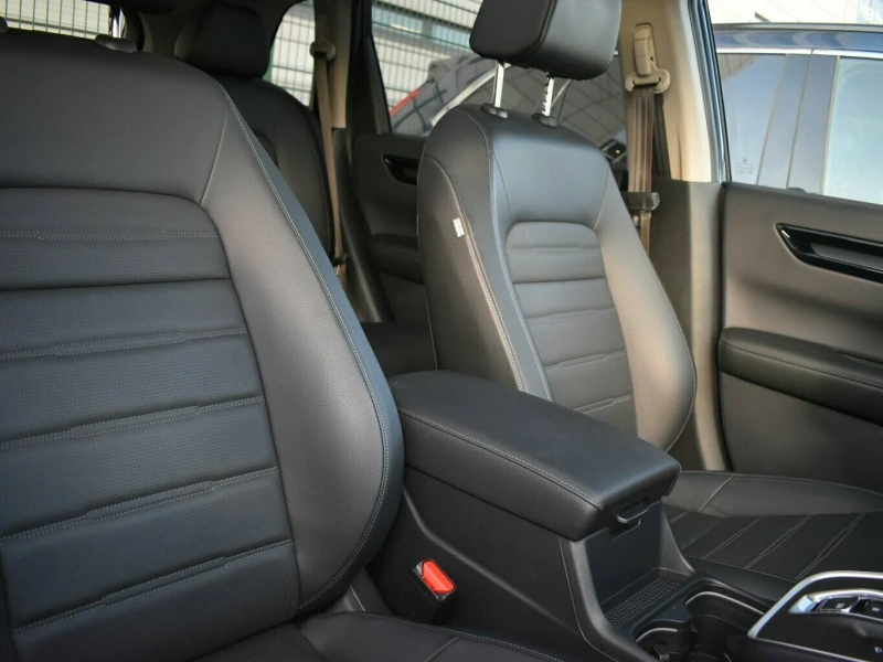 Honda Cr-v HEV* ELEGANCE* AWD* DISTR* PANO* LED* CAM* , снимка 8 - Автомобили и джипове - 50189882