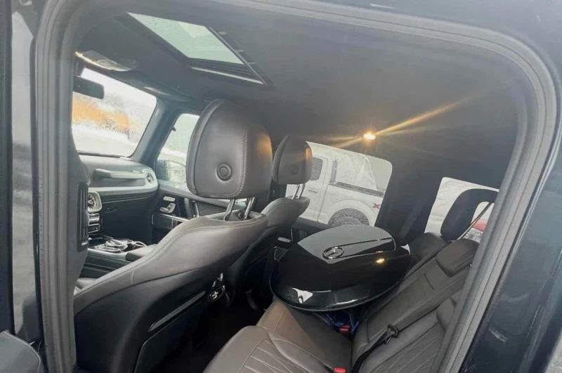 Mercedes-Benz G * 550 * CARFAX * БЕЗ ПЪРВОНАЧАЛНА ВНОСКА, снимка 4 - Автомобили и джипове - 53043867