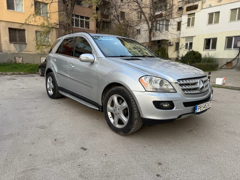 Mercedes-Benz ML W164 320CDI, снимка 3 - Автомобили и джипове - 53375458