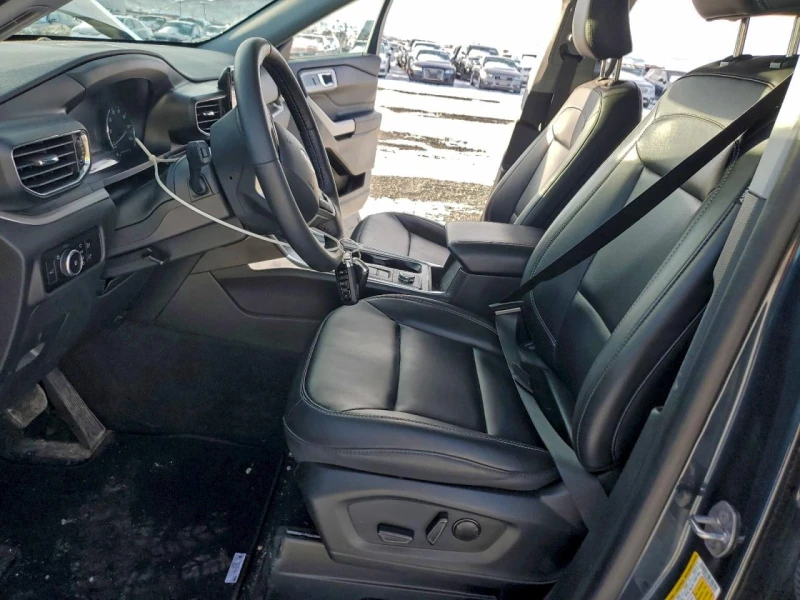 Ford Explorer 2.3l Xlt, снимка 7 - Автомобили и джипове - 53577084