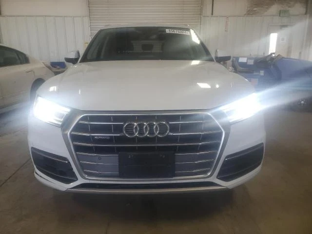 Audi Q5, снимка 2 - Автомобили и джипове - 48806792