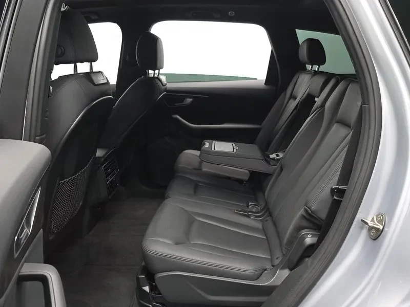 Audi Q7 3.0 TDI Quattro - САМО 30% АВАНС, снимка 10 - Автомобили и джипове - 55951544