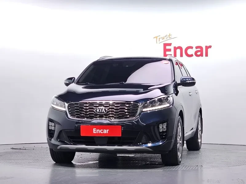 Kia Sorento 2.2 CRDI 4WD - САМО 30% АВАНС, снимка 3 - Автомобили и джипове - 56017221