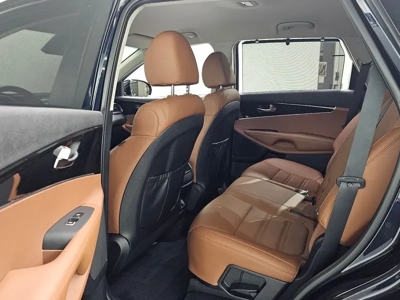 Kia Sorento 2.2 CRDI 4WD - САМО 30% АВАНС, снимка 12 - Автомобили и джипове - 56017221