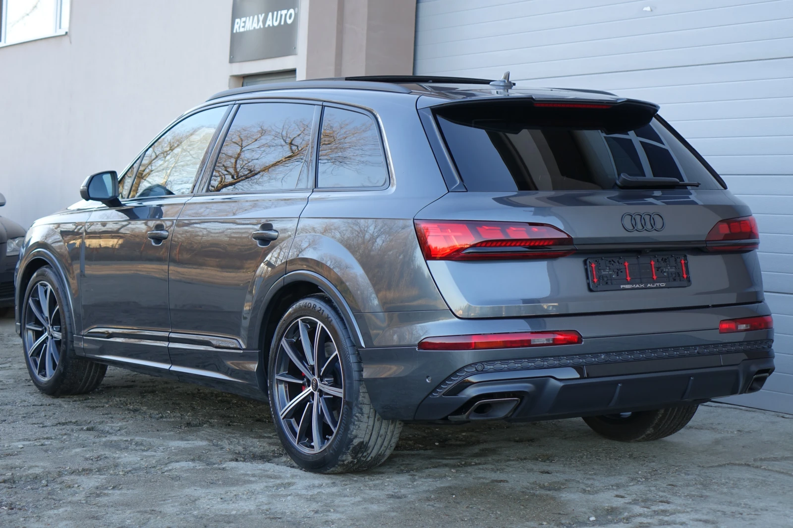 Audi Q7 50TDI 2XS-LINE* OLED LIGHTS* B&O* HEAD UP* 360* PA - изображение 6