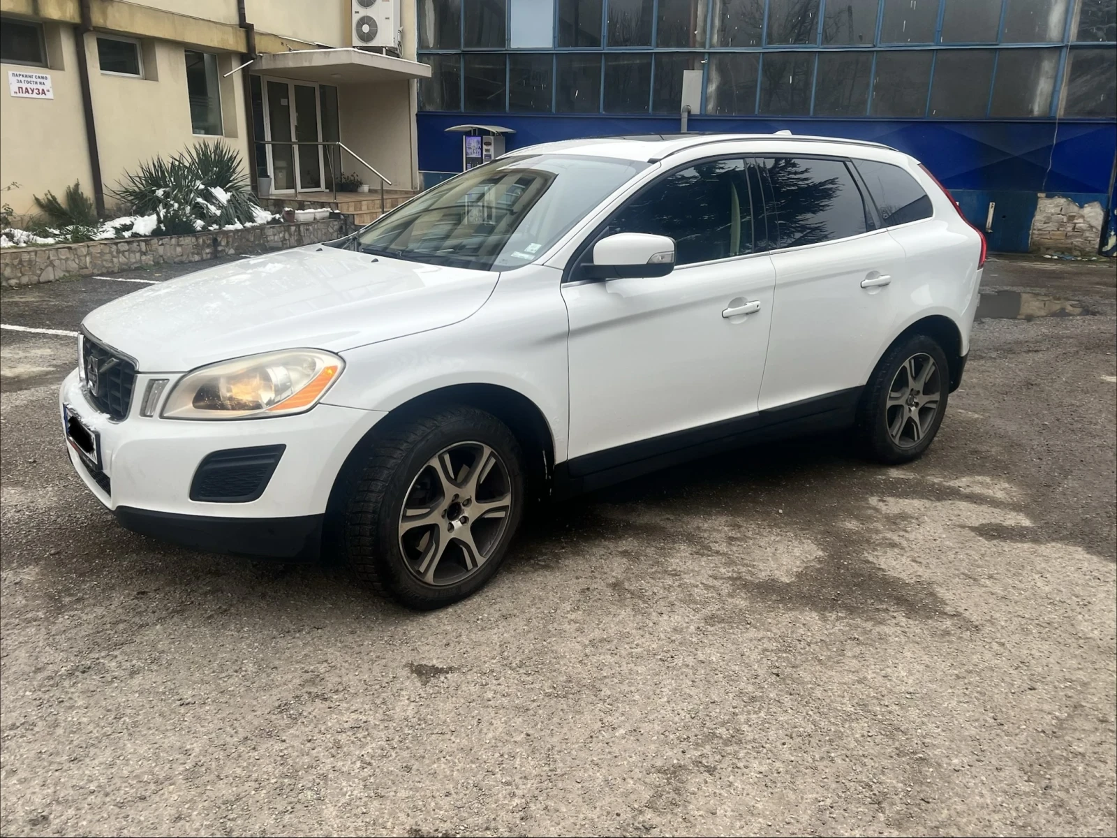 Volvo XC60 3.0 Т6 - изображение 3