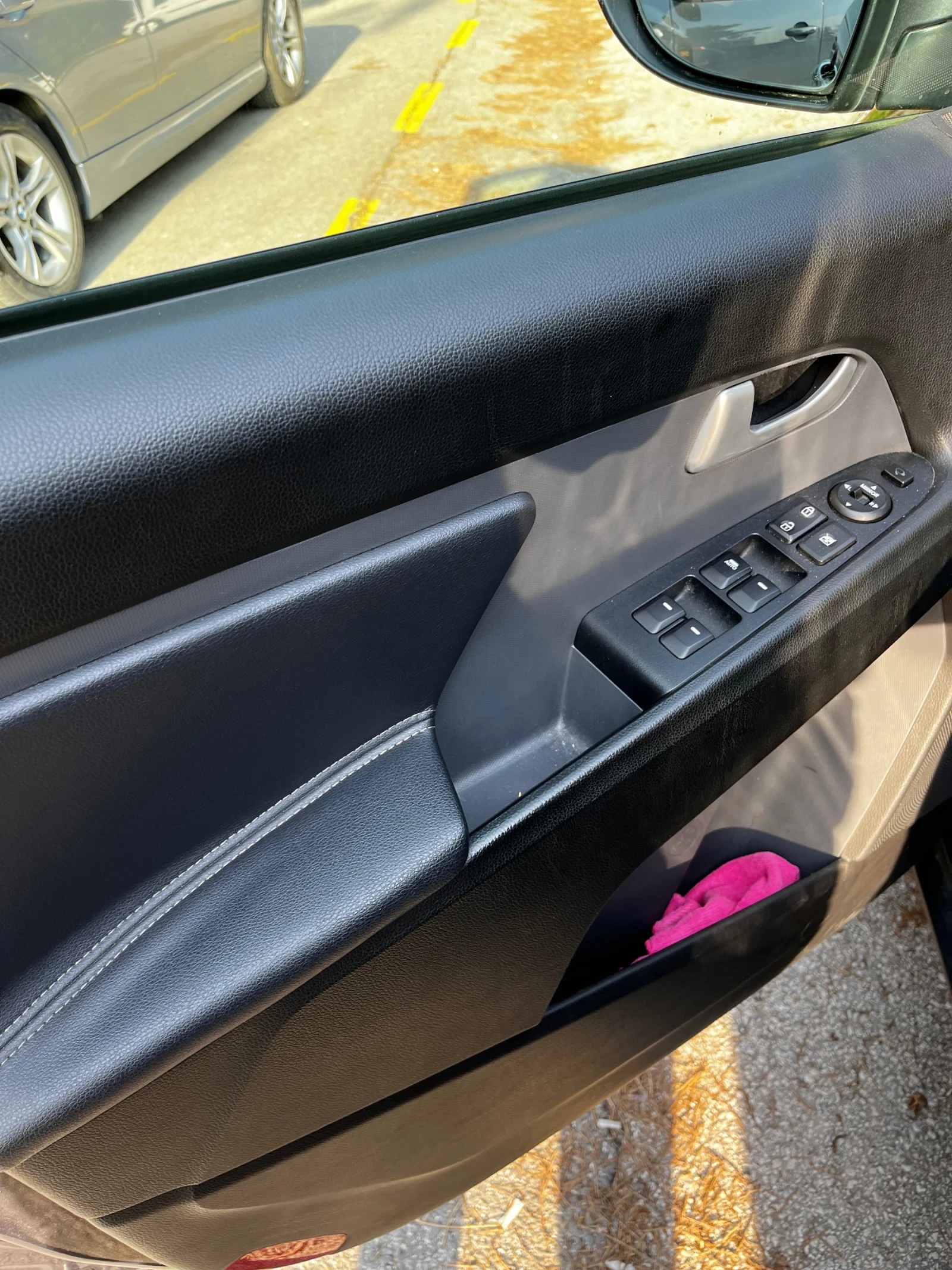 Kia Sportage AWD, снимка 8 - Автомобили и джипове - 53752667