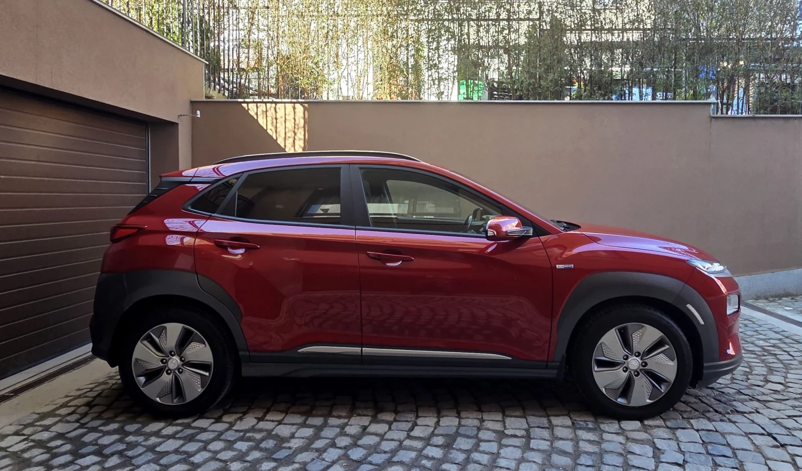 Hyundai Kona 64�Wh/Premium/Blue Link/SOH100% | Mobile.bg � ����������� 2