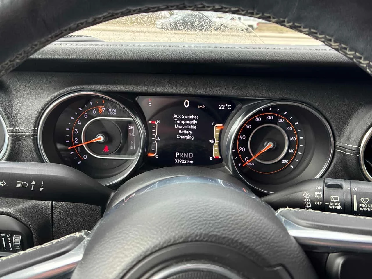 Jeep Wrangler * SAHARA * ПОДГРЕВ / КОЖЕН САЛОН / КЛИП НА МОТОРА, снимка 8 - Автомобили и джипове - 53952332