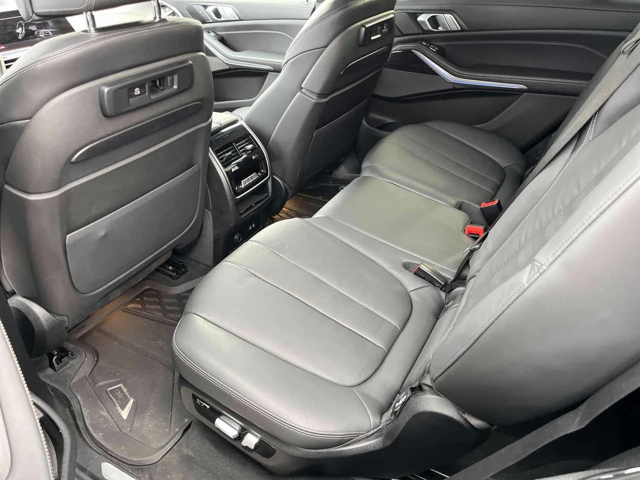 BMW X7  xDrive40i / ������ / HUD / Harman Kardon  | Mobile.bg � ����������� 12