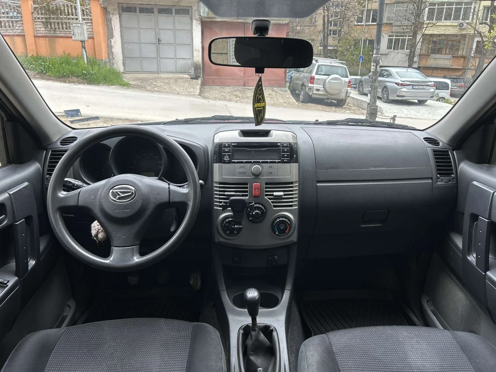 Daihatsu Terios 1.5i 4x4 LPG, снимка 7 - Автомобили и джипове - 54216734