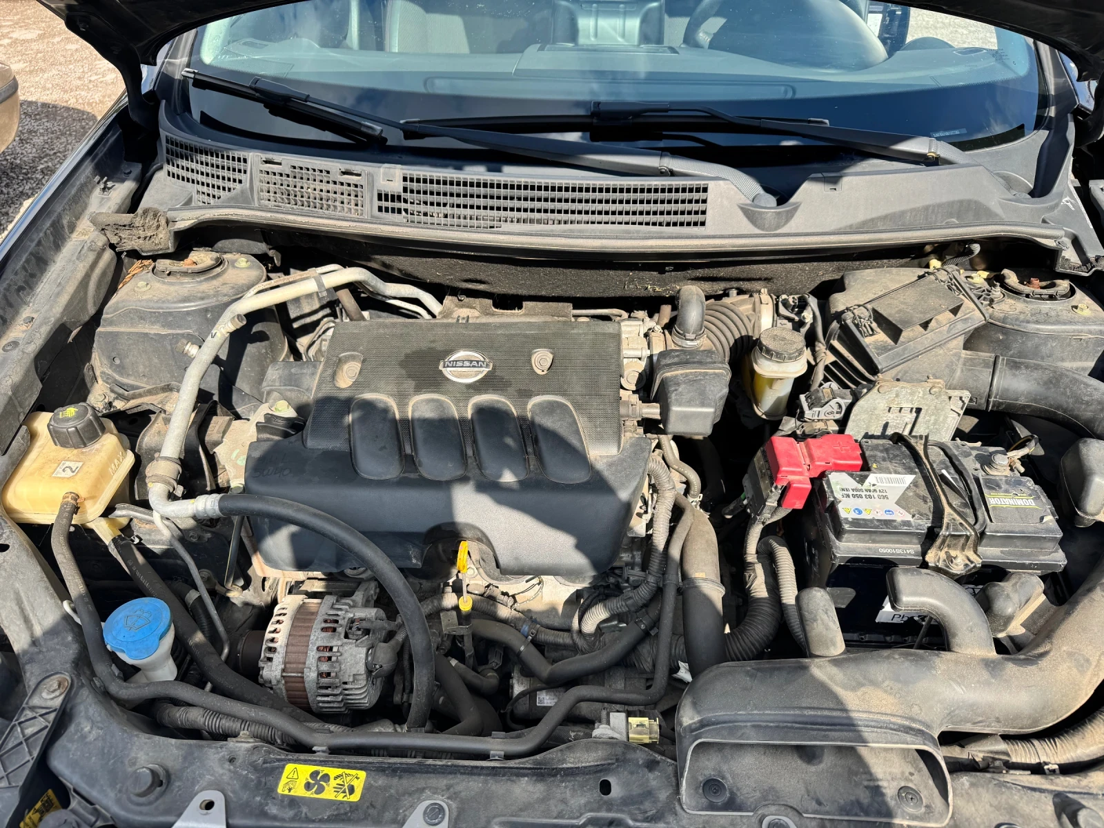 Nissan Qashqai 2.0 Euro5, снимка 15 - Автомобили и джипове - 54296833