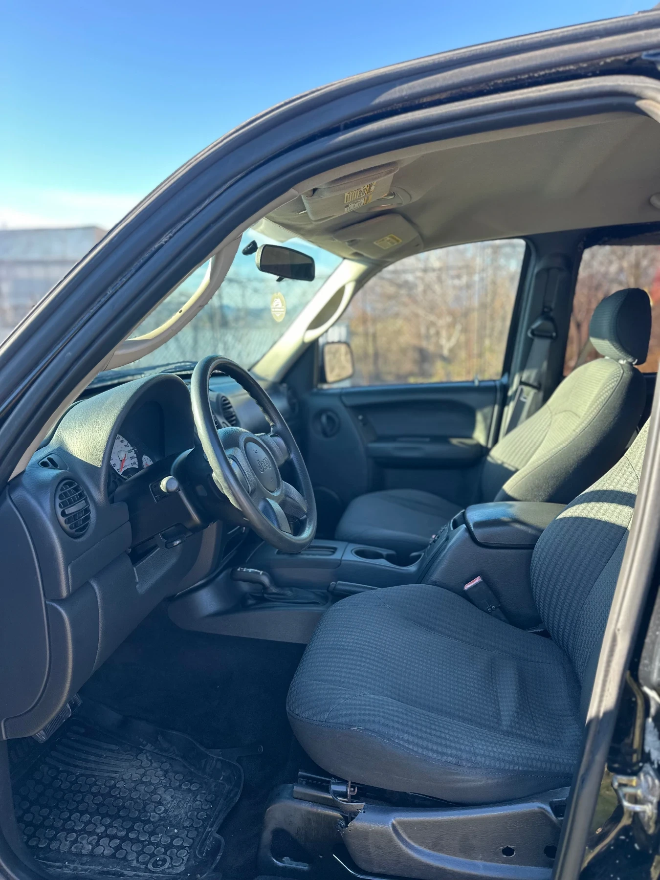 Jeep Cherokee KJ OFF ROAD  | Mobile.bg � ����������� 9