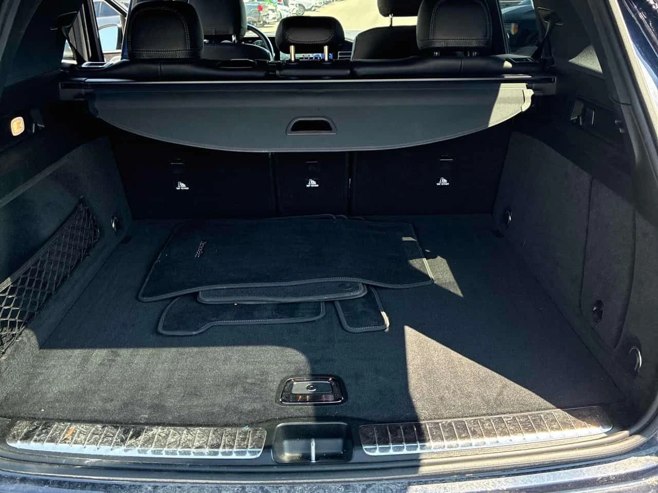 Mercedes-Benz GLE * 350 * CARFAX * , снимка 11 - Автомобили и джипове - 55592304