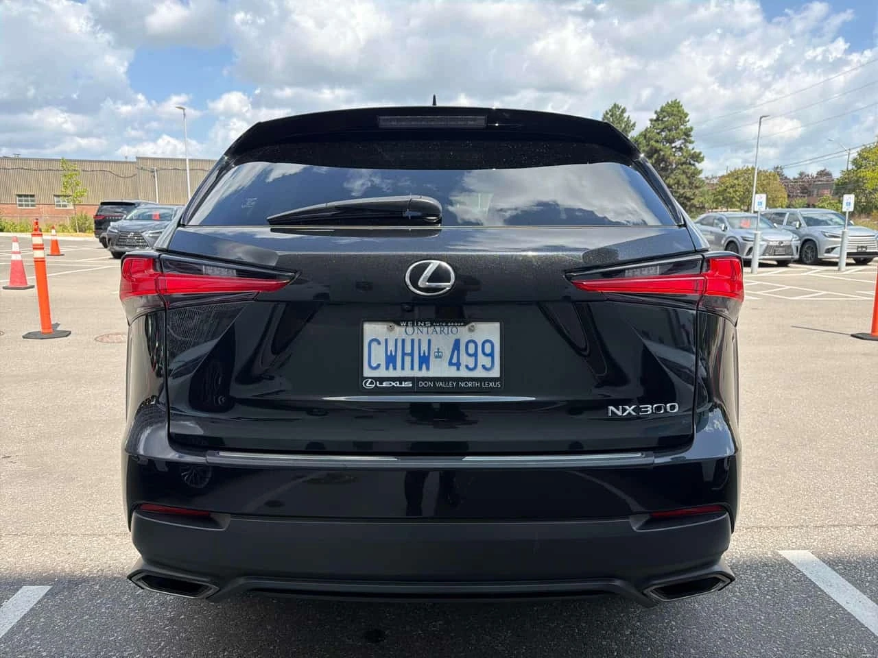 Lexus NX 300 * CARFAX * ОПЦИЯ ЗА ФИНАНСИРАНЕ , снимка 4 - Автомобили и джипове - 55753573