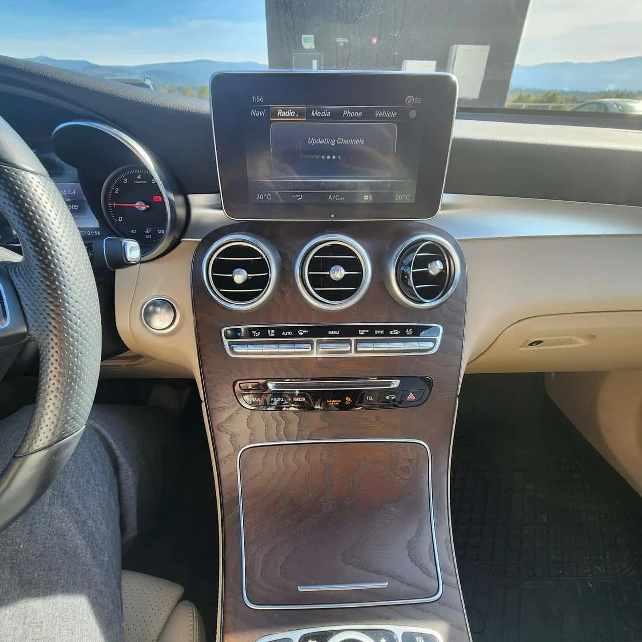 Mercedes-Benz GLC 300 4MATIC | CARFAX | ��������������� | Mobile.bg � ����������� 9