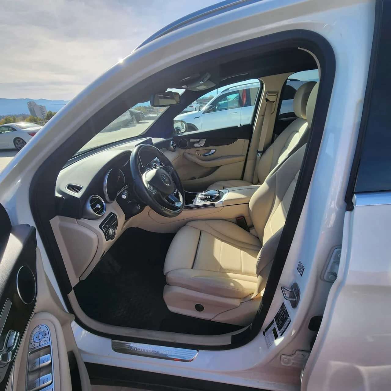 Mercedes-Benz GLC 300 4MATIC | CARFAX | ��������������� | Mobile.bg � ����������� 7