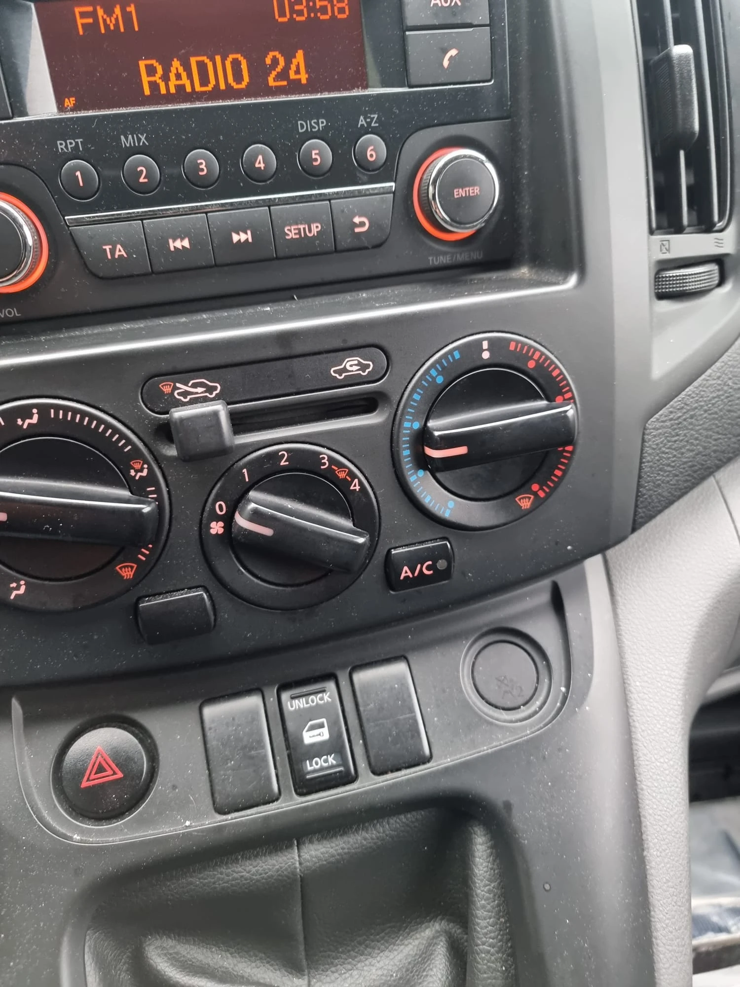 Nissan NV200 ХЛАДИЛЕН - изображение 9