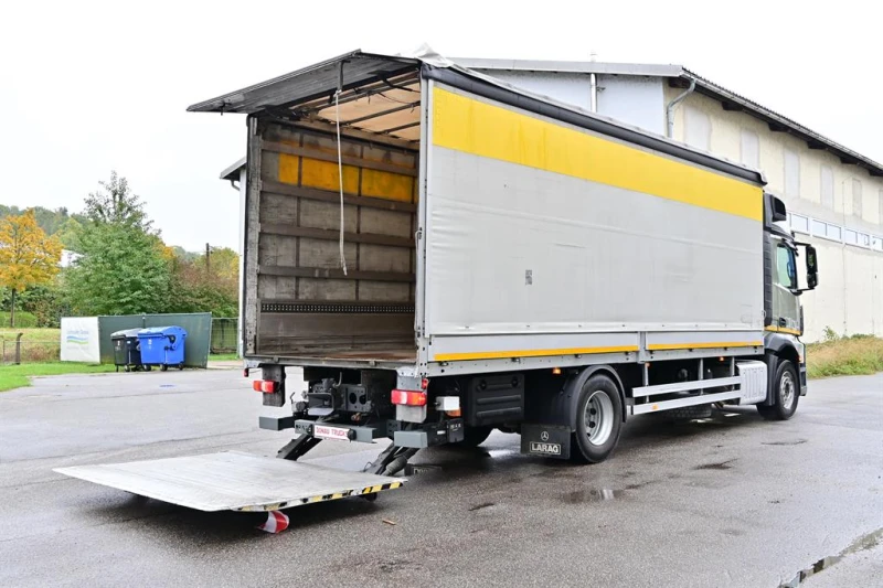 Mercedes-Benz Actros 1845  Падащ борд Cargolift , снимка 6 - Камиони - 53469619