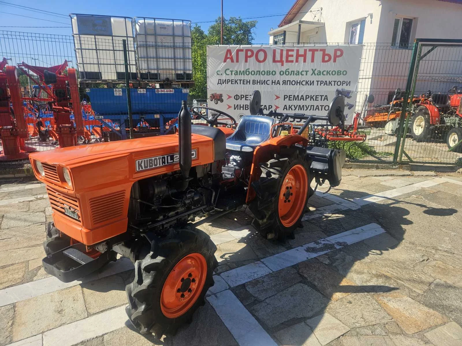 Трактор Yanmar KUBOTA-L2000, 4x4 - изображение 2