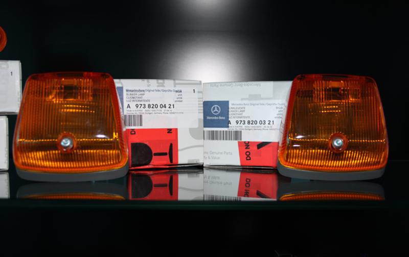 Светлини за Mercedes-Benz Atego, снимка 1 - Части - 5257893