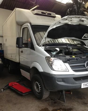 Електрическа система за Mercedes-Benz Sprinter 311, снимка 2 - Части - 22445557