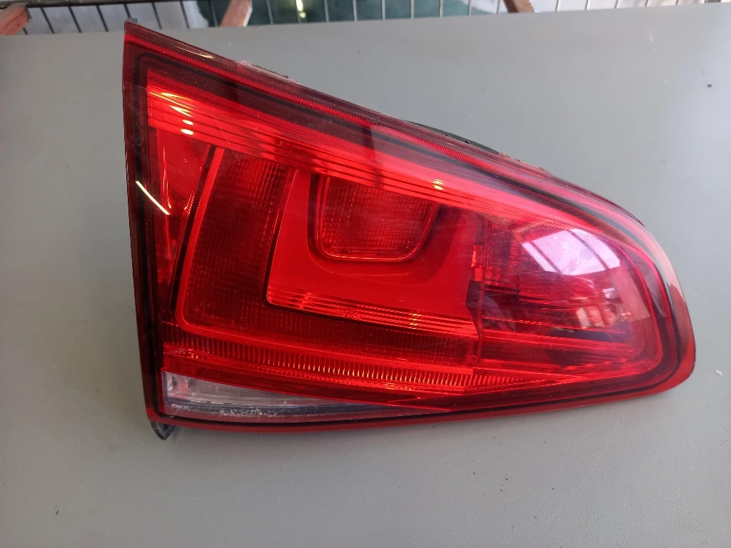 ���� ��� �������� ���������� ���� 7 (�) | Mobile.bg � ����������� 1