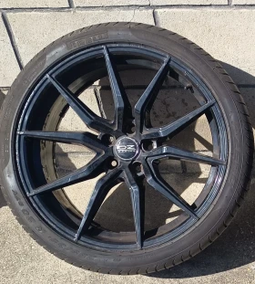 ����� �� �������� �� ���� � ������ 255/35R20 �� Nissan