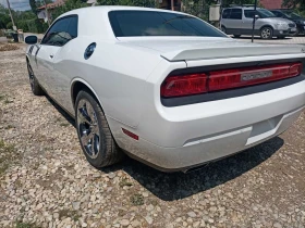 Dodge Challenger 5.7 RT, снимка 5