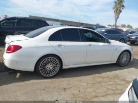 Mercedes-Benz E 53 AMG * 4MATIC* ПОДГРЕВ* ОБДУХВАНЕ* ПАНОРАМА* BURMESTER*, снимка 13