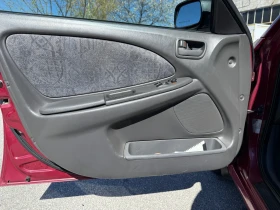 Toyota Avensis Бензин 1, 6, снимка 9
