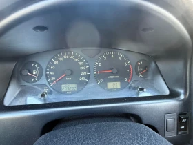 Toyota Avensis Бензин 1, 6, снимка 12