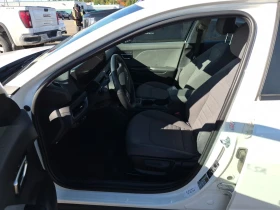 Kia K4 * EX* ПОДГРЕВ* ЗАДНАКАМЕРА* BLINDSPOT* , снимка 5