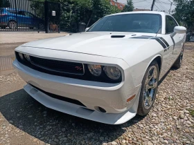 ����� �� �������� �� Dodge Challenger 5.7 RT