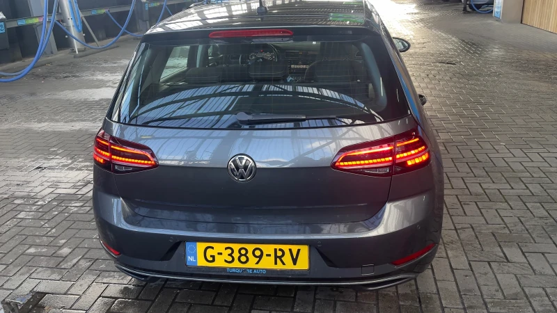 VW Golf, снимка 5 - Автомобили и джипове - 48430522